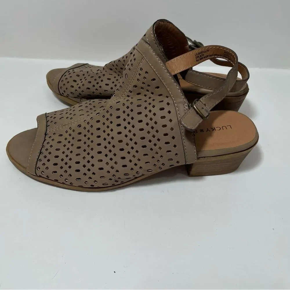 Lucky Brand Grey Leather Sandals